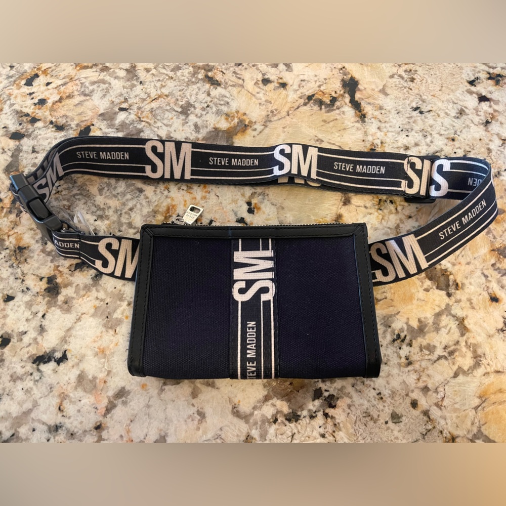 Steve Madden Black Wallet Belt Bag
